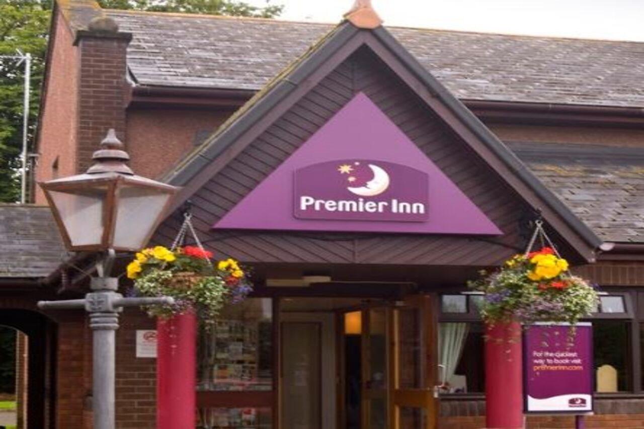 Premier Inn Inverness East Екстер'єр фото